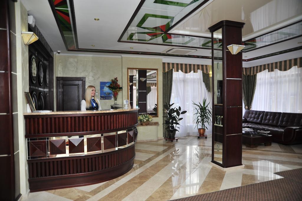 Slava Hotel Zaporizhia Exterior foto