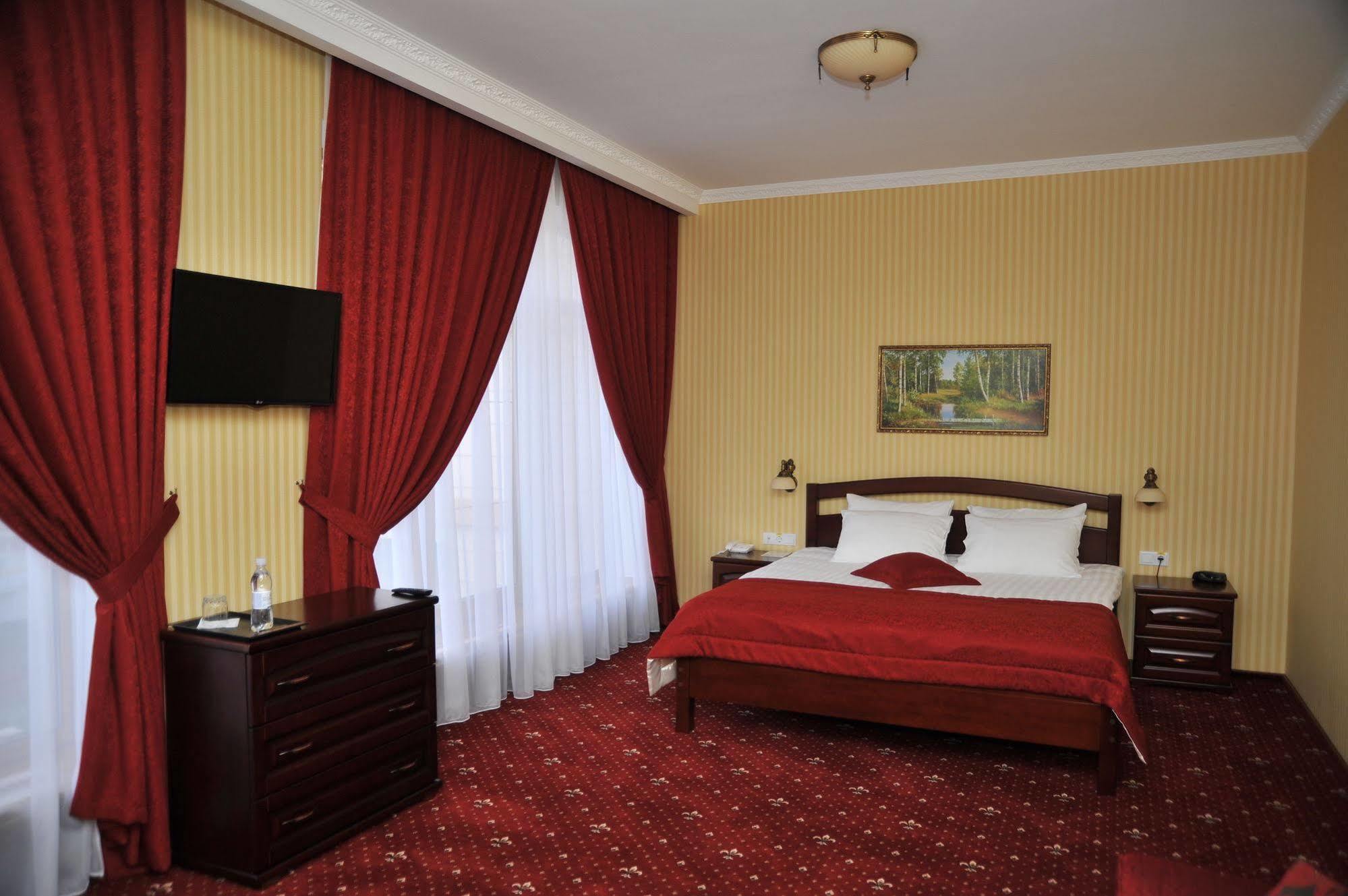 Slava Hotel Zaporizhia Exterior foto